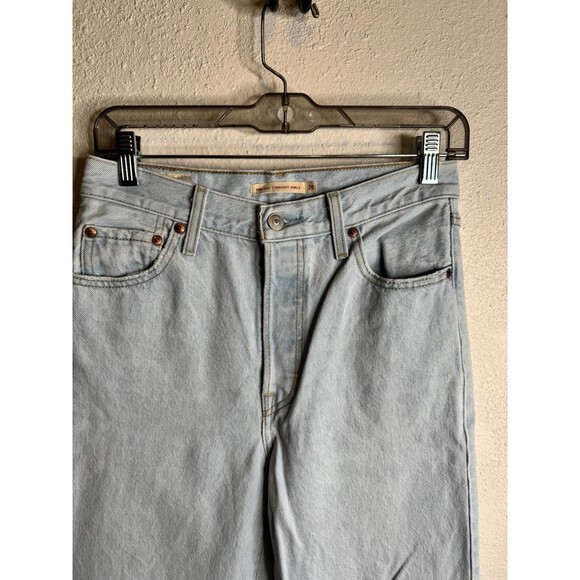 Levi’s Premium Womens Distressed Light Wash Ribcage Straight Ankle Jeans Size 26 - Picture 4 of 12